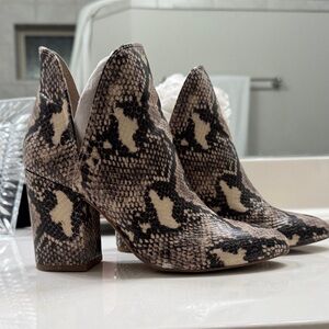 Steve Madden Snakeskin Pattern Ankle Booties